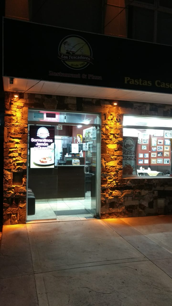 Los Pescadores Restaurant & Pizza